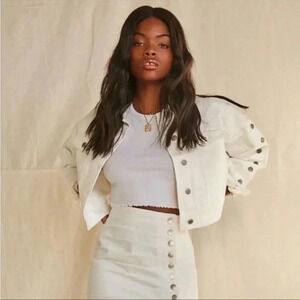 Forever 21 Boxy Cropped White Denim Jacket Sz S